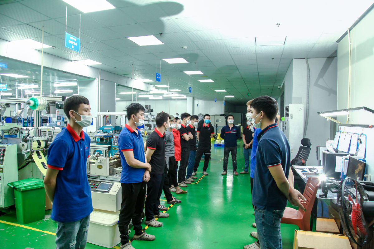 Thiet ke chua co ten 5